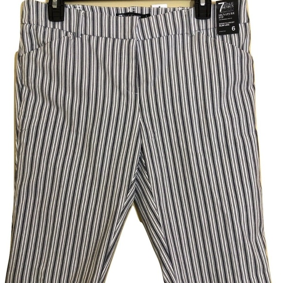 NWT New York & Company 7th Ave Bermuda Shorts - Picture 1 of 8